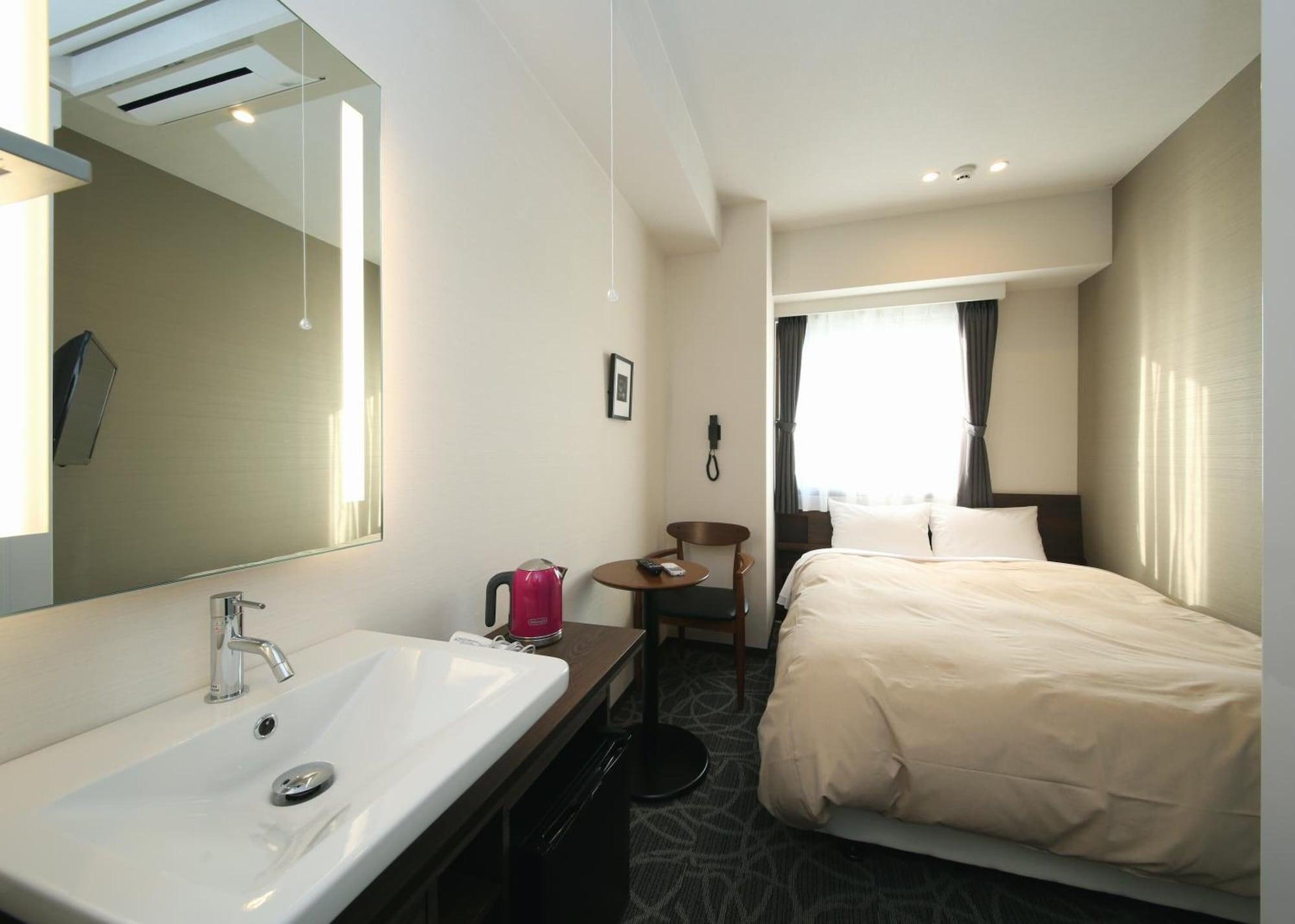 Hotel Emit Ueno Tokyo prefektur Exteriör bild